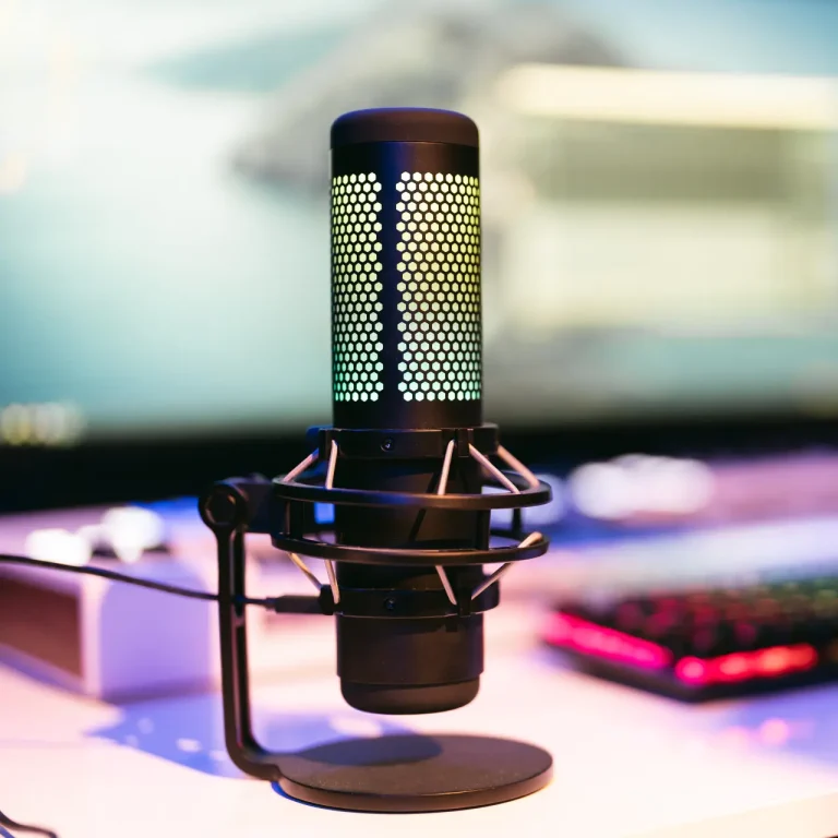 Med den Bästa mikrofonen för gaming och streaming får man krispigt och klart ljud.